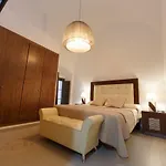 Casa Palacio Munoz Chaves Caces