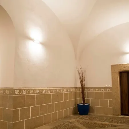 아파트 Palacio Munoz Chaves Caces