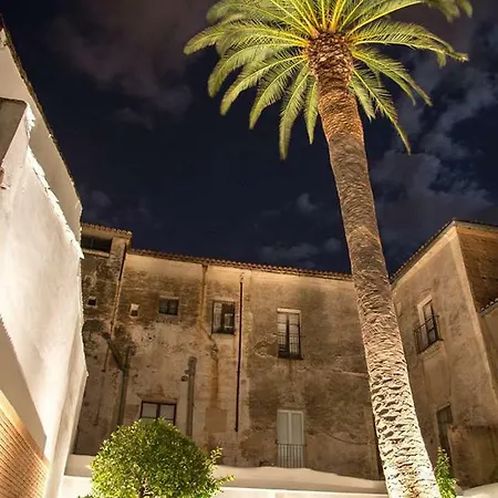 Destino Deluxe Palacio Munoz Chaves