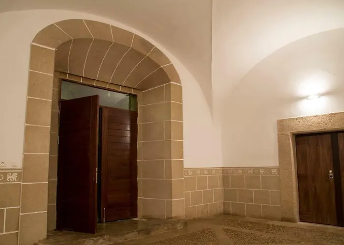 Palacio Munoz Chaves * Caces